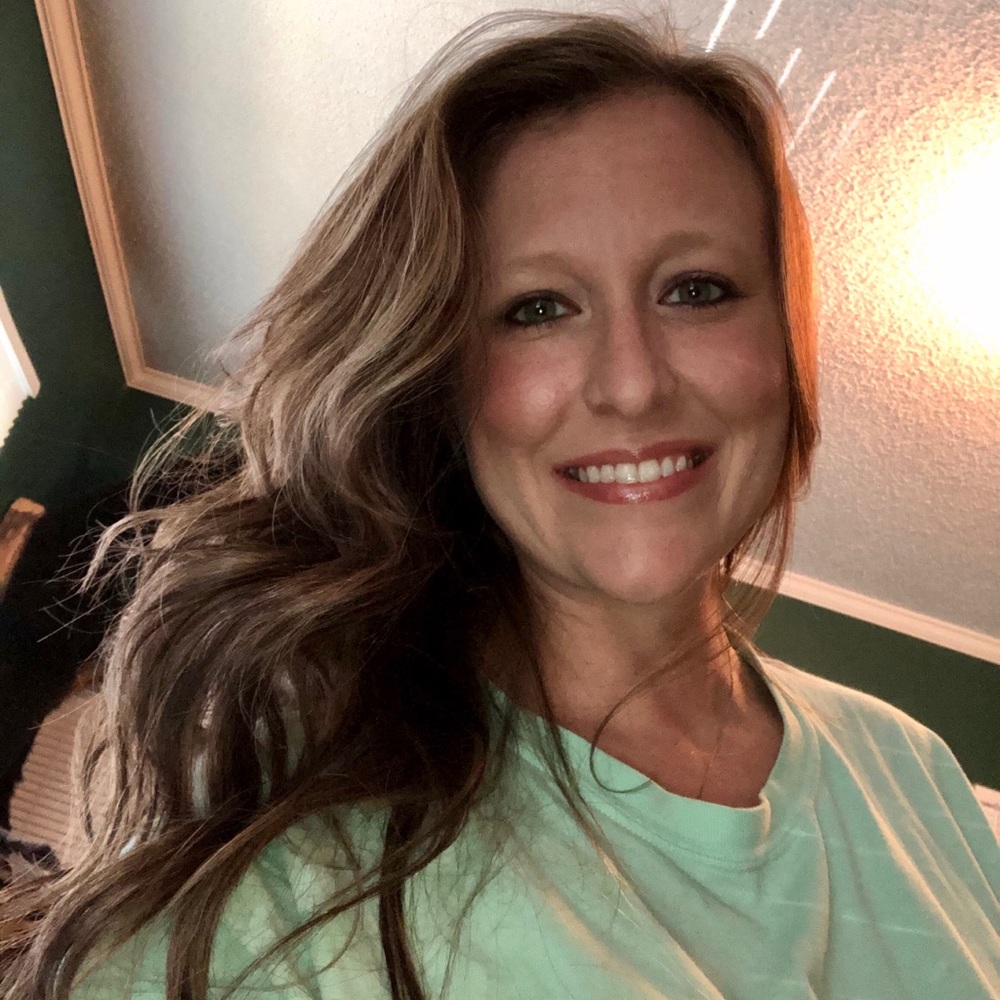 Meet your Posher, Candace